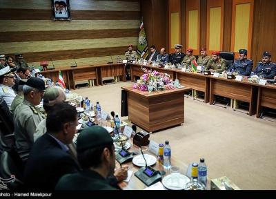 ملاقات هیئت نظامی ایران با رئیس مجلس عمان