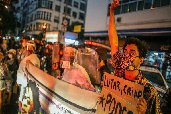تظاهرات مردم 20 کشور علیه کم کاری دولت برزیل در مقابله با کرونا