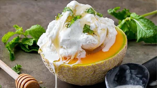 طرز تهیه دسر طالبی؛ 12 نوع دسر خنک مخصوص گرمای تابستان طرز تهیه دسر طالبی؛ 12 نوع دسر خنک مخصوص گرمای تابستان
