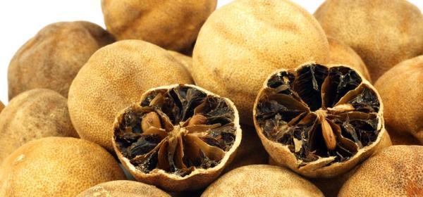4 طرز تهیه لیمو عمانی سیاه و سفید بدون تلخی